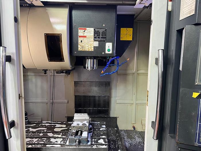 Used IPM MV-800D Year 2017 Vertical Machining Center