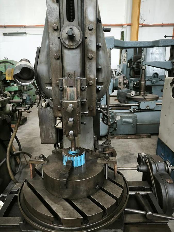 Used GSP 250mm Slotting Machine
