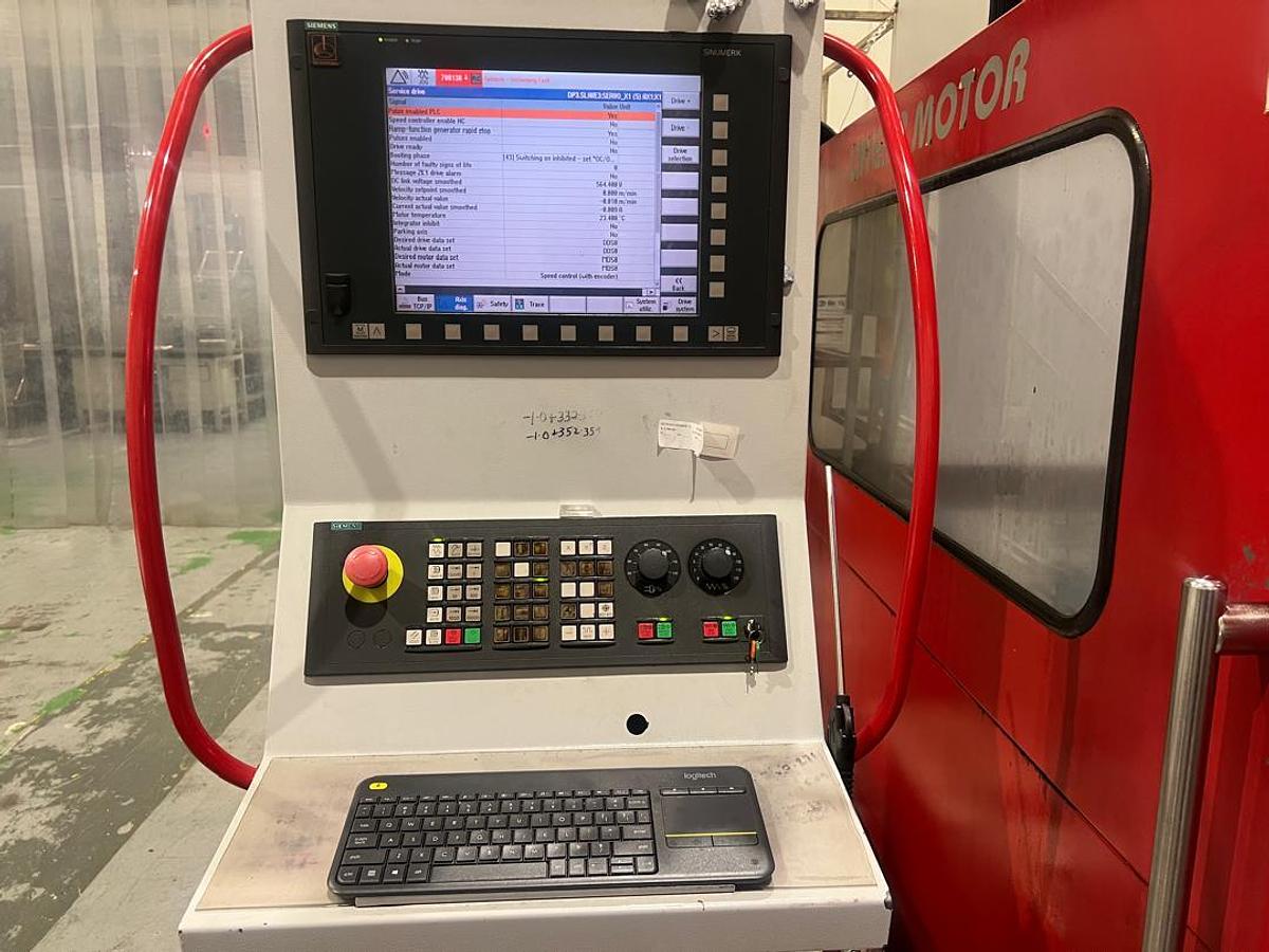 Used H&H ULTRA5 Moving Column Machining Center Year 2013