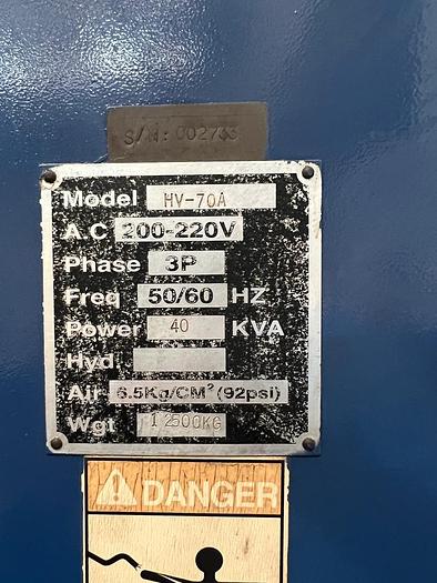 Used Hartford HV-70A Vertical Machining Center