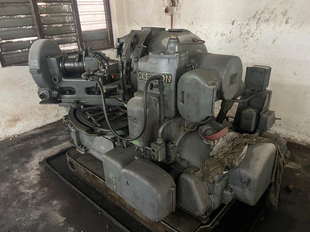 Used Gleason Bevel Gear Machine Year 1926