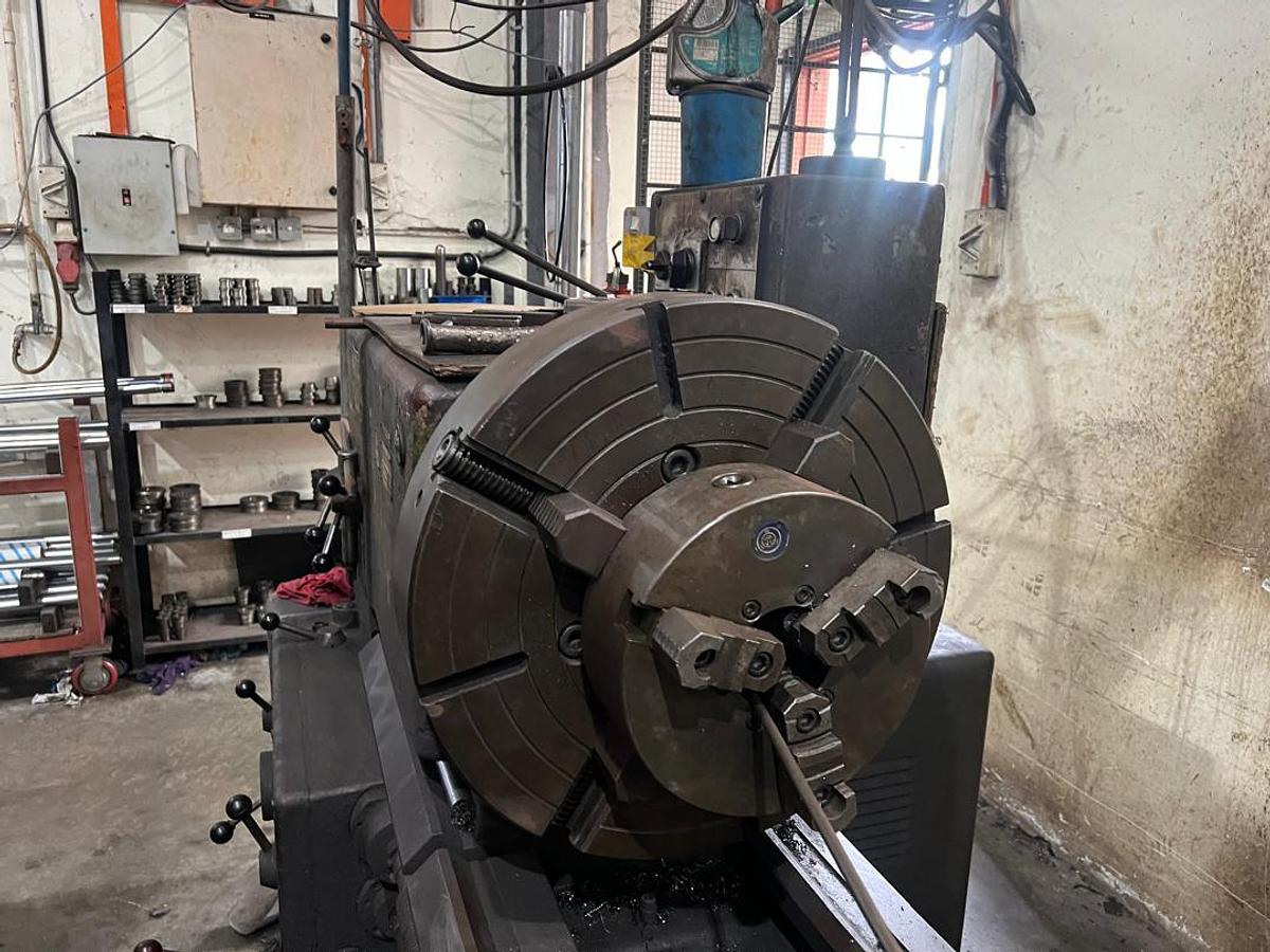 Used TOS Trencin SN 63B Conventional Lathe 4m