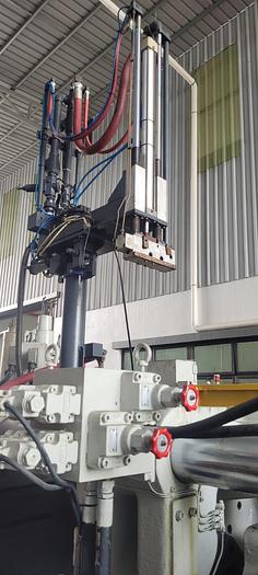 Used TOSHIBA 350 Ton Year 2008 Die Casting Machine