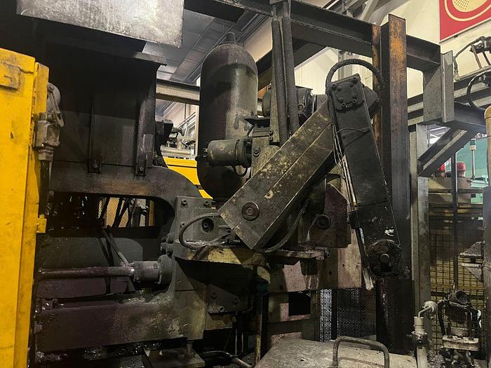 Used Year 2006 Toyo  BD-250V4-T Die Casting Machine