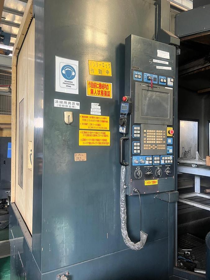 Used Makino MCC2013 CNC Horizontal Machining Center