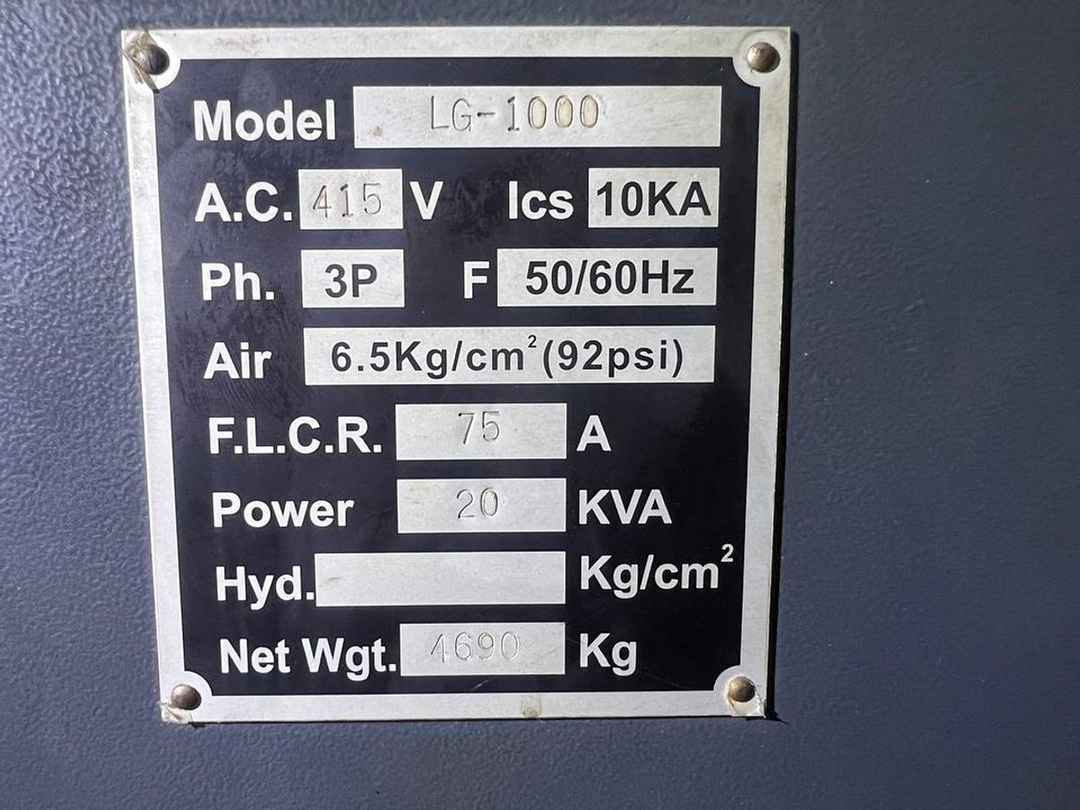 Used Hartford LG-1000 CNC Vertical Machining Center Year 2013