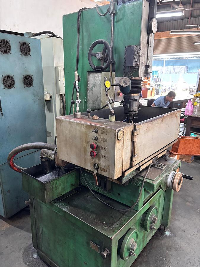 Used Anotronic ARD M30D Die Sinking EDM Year 1988