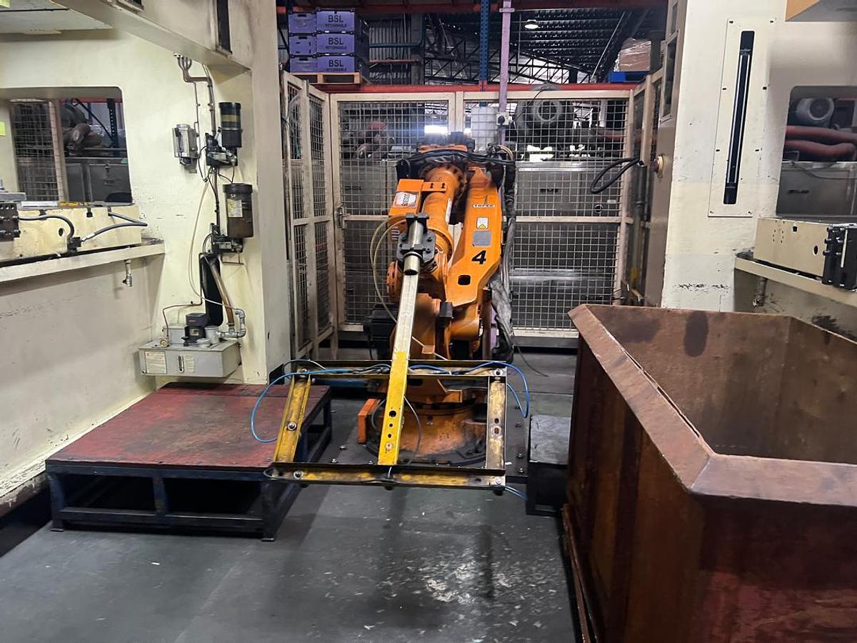 Used Sino LDP300T Tandem Press with 6 Press Year 2010