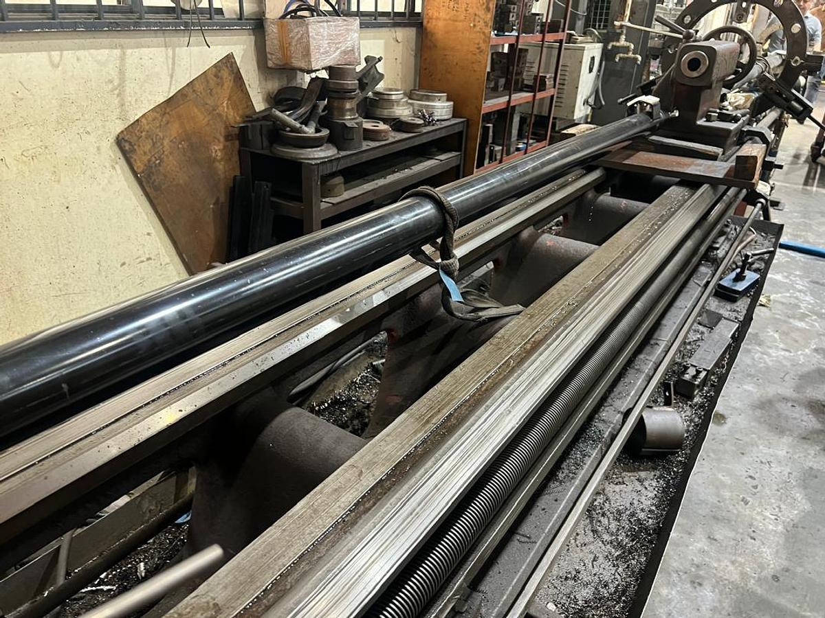Used TOS Trencin SN 63B Conventional Lathe 4m