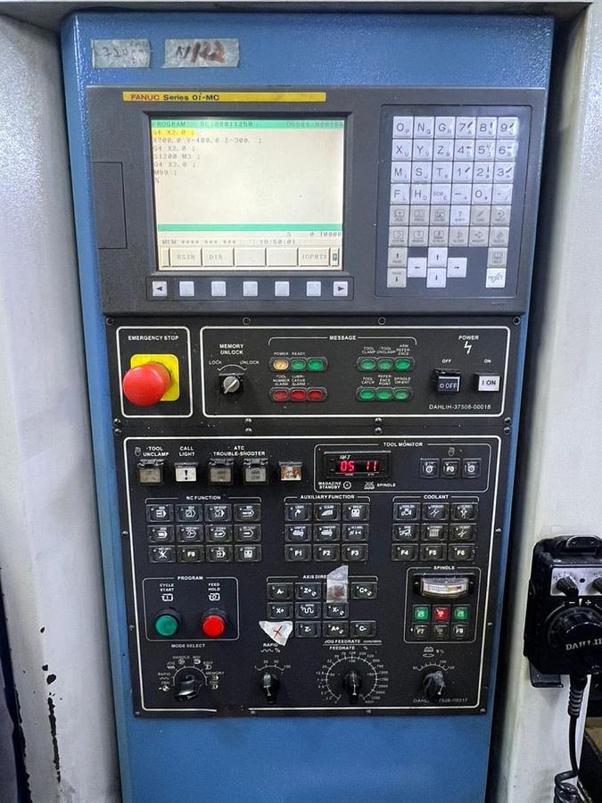 Used Dahlih MCV-720 Vertical Machining Center Year 2007