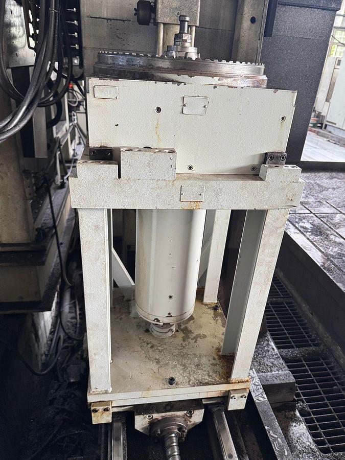 Used Toshiba MPC Double Column Machining Center Year 1992