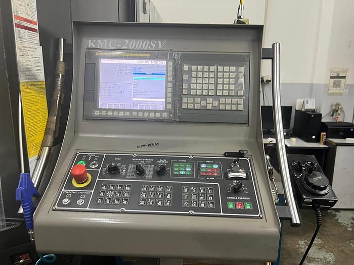 Used Double Column Machine KMC2000 Year 2019