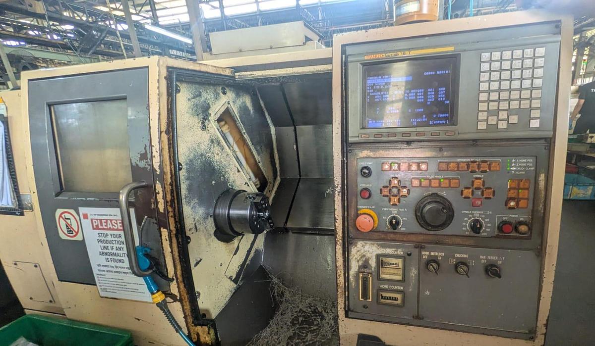Used OKUMA & HOWA ACT-15 CNC Lathe