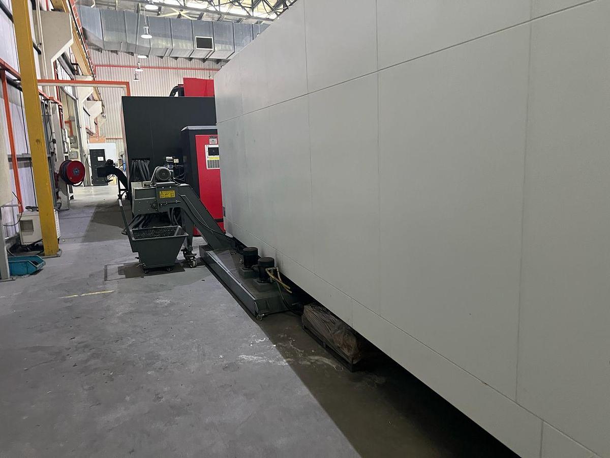 Used PRATIC PCD-CNC6012 Moving Column Machining Center Year 2022