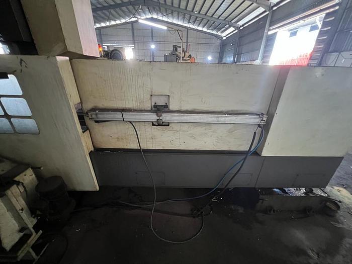 Used CHANG Model CDM-2000SD Year 2011 Double Column Machining Center