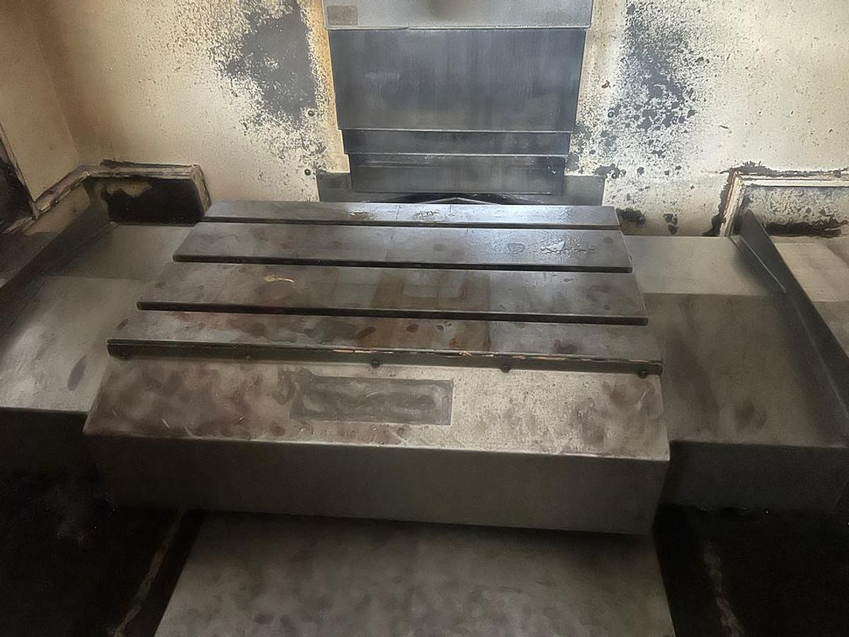 Used ECOMA V16 Vertical Machining Center Year 2004