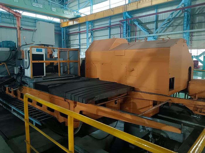 Used Year 2018 Farrel Cylindrical Grinder