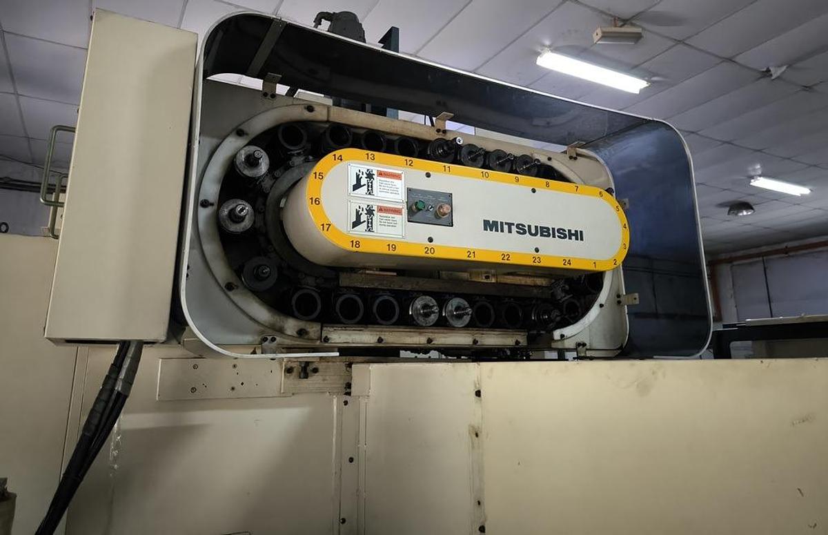 Used Mitsubishi M-V70E Vertical Machining Center Year 1997 