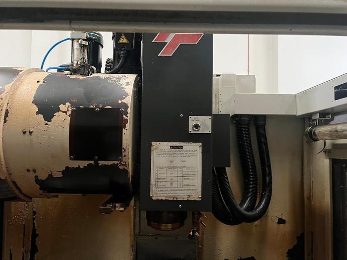 Used FEELER QM-22A Year 2008 Vertical Machining Center