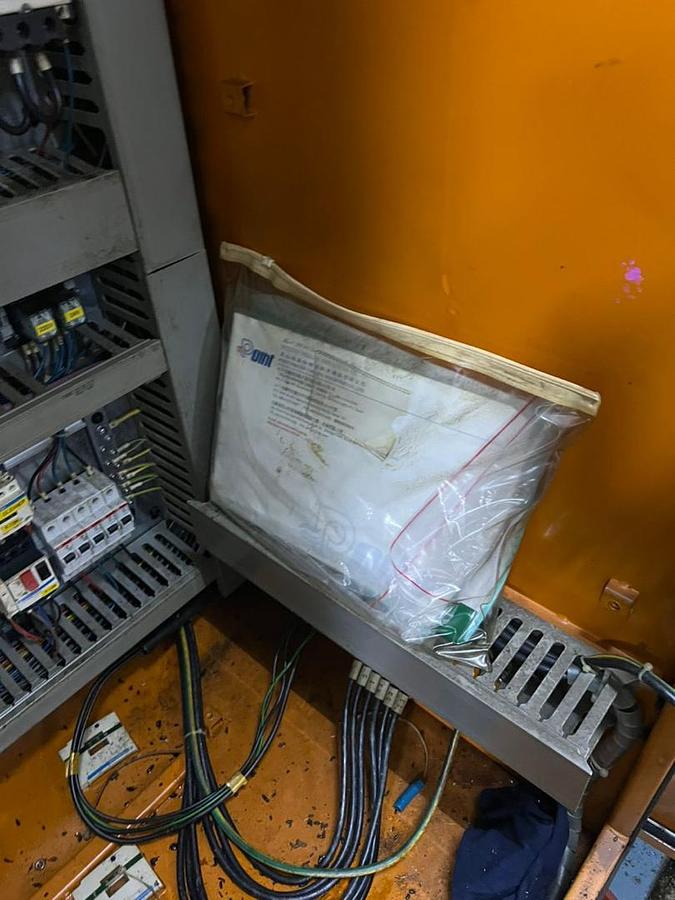 Used Dahlih MCV-720 Vertical Machining Center Year 2007