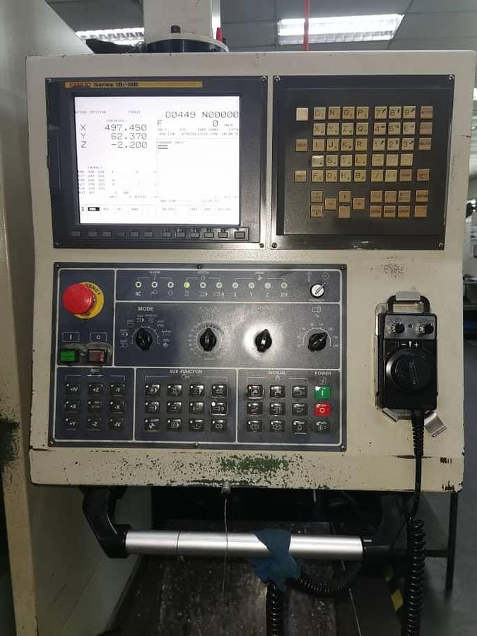 Used Awea AF-1000 Vertical Machining Center Year 2004
