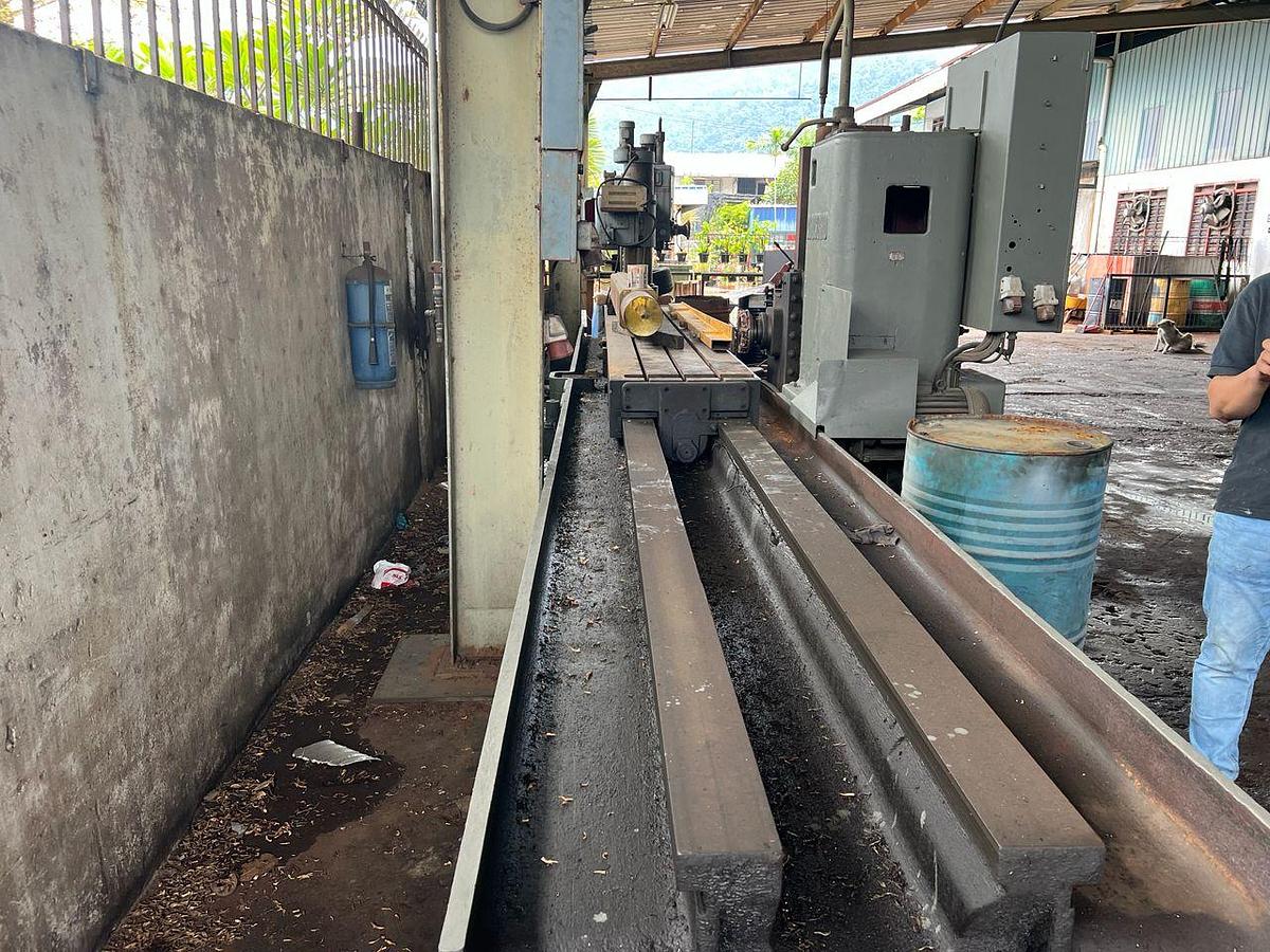 Used Sundstrand Horizontal Milling Machine