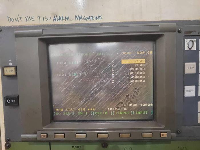 Used Year 1999 Victor 105 CNC Milling Machine
