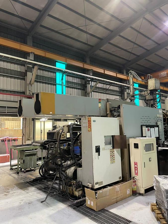 Used Toyo BD-800V5 Die Casting Machine Year 2011