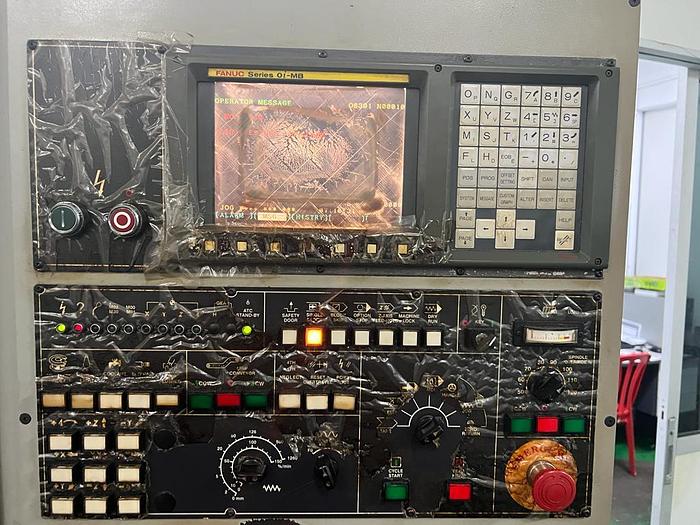 Used CHEVALIER QP2033-L Vertical Machining Center