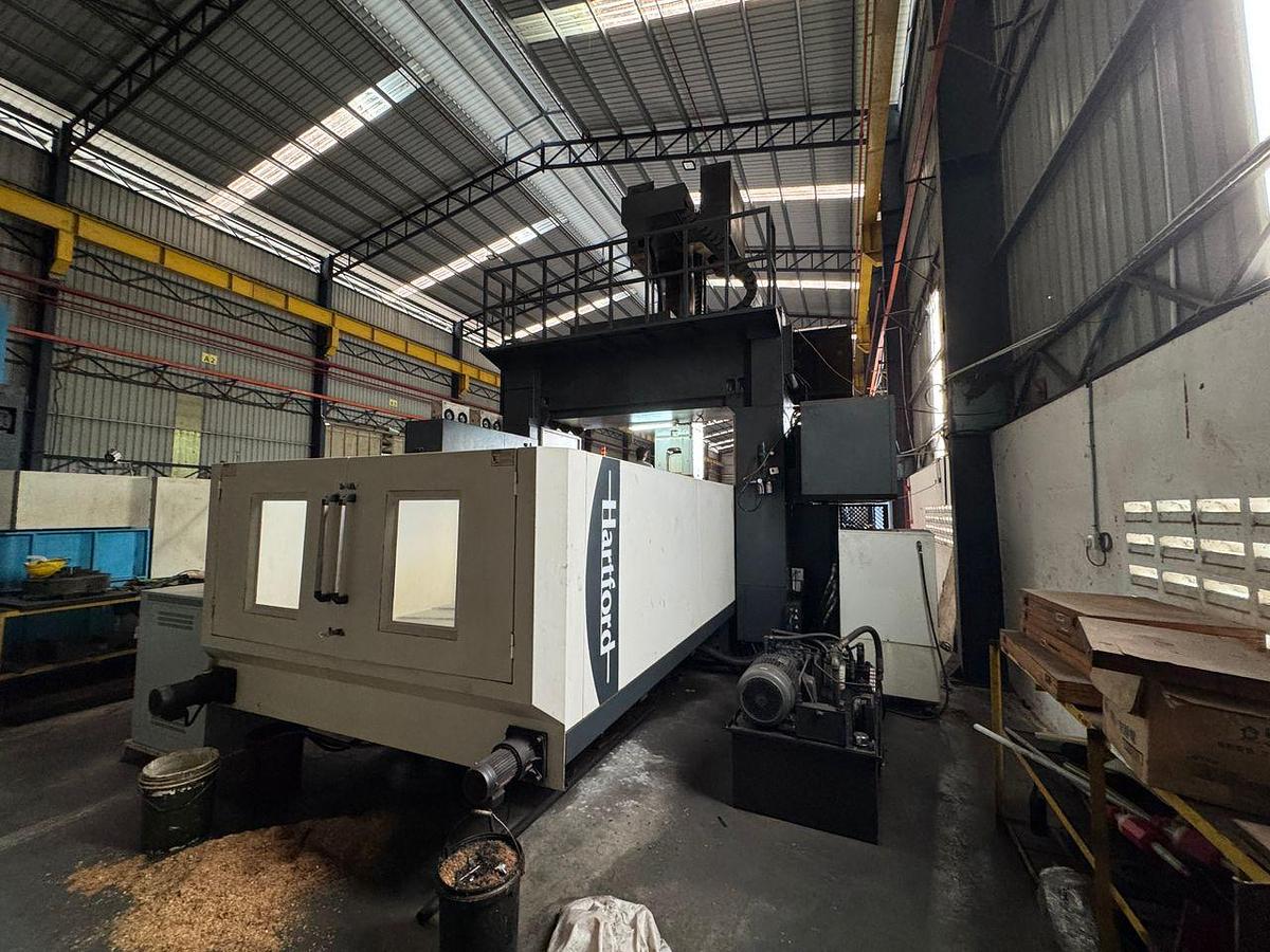 Used Hartford HB-4210BC Double Column Machining Center Year 2010