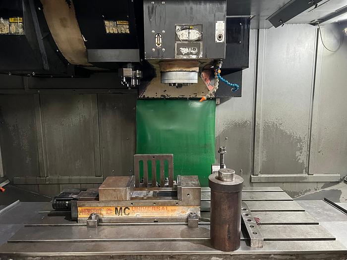 Used Year 2010 WELE AA1165 Vertical Machining Centers 