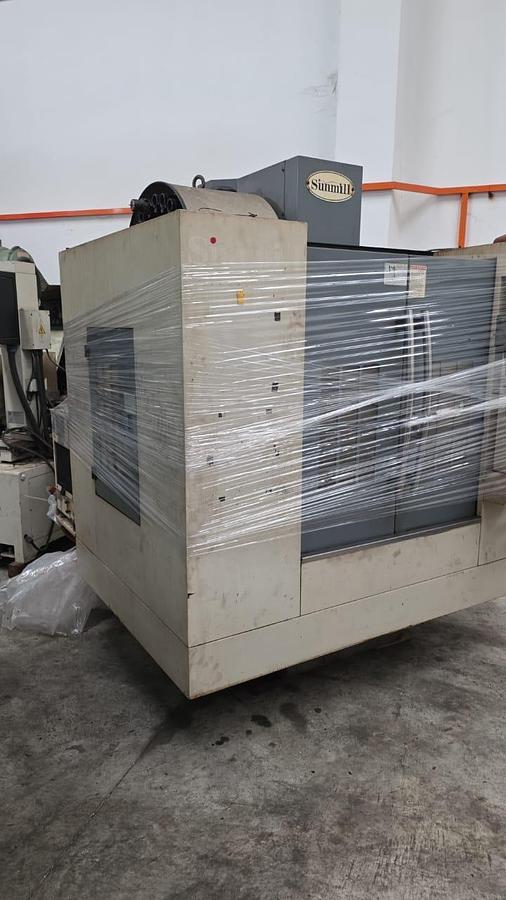 Used Sunmill JHV-550 Vertical Machining Center Year 2011