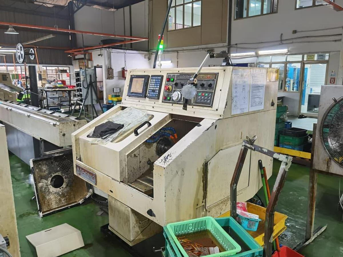 Used GE Fong CNC Lathe 