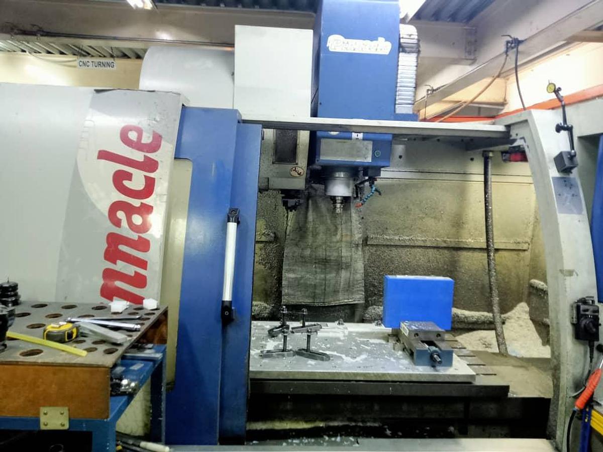 Used Pinnacle VMC1100S Vertical Machining Center Year 2005