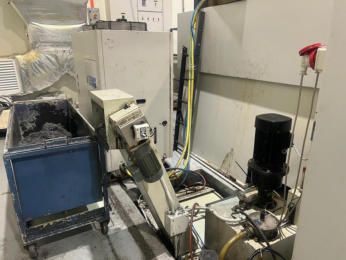 Used H&H ULTRA5 Moving Column Machining Center Year 2013