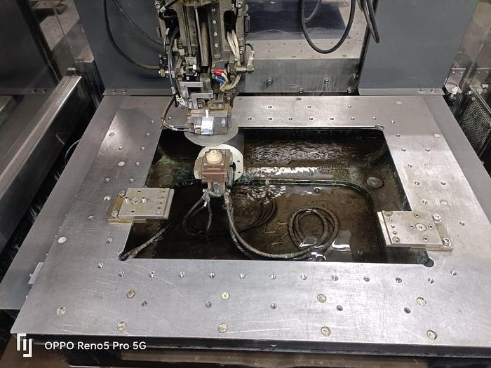 Used Mitsubishi FA20SM Year 2006 Wire Cutting Edm Machine 