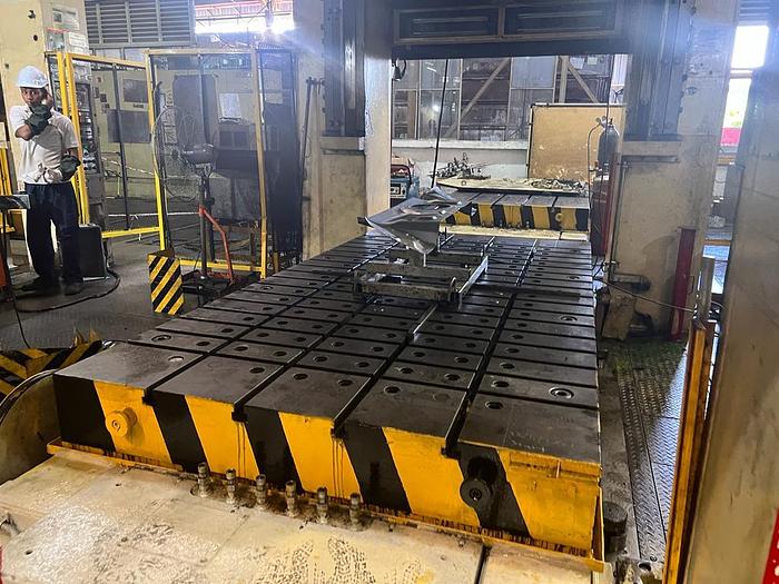 Used Hitachi Zosen Fukui 800T Stamping Press