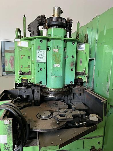 Used KOYO KVD-300C Cylindrical Grinder 