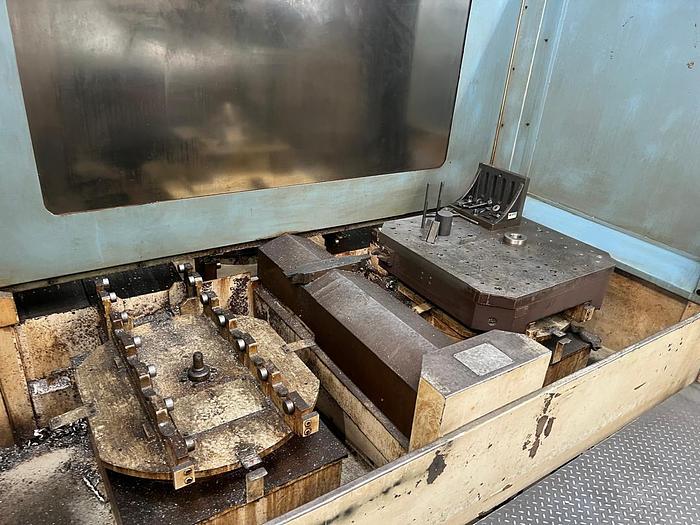 Used Toyoda FH80S Horizontal Machining Center