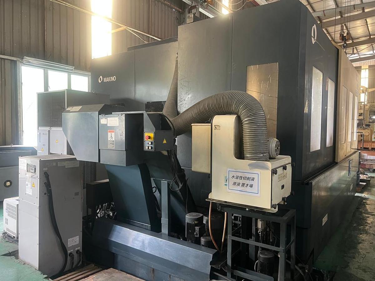 Used Makino MCC2013 CNC Horizontal Machining Center