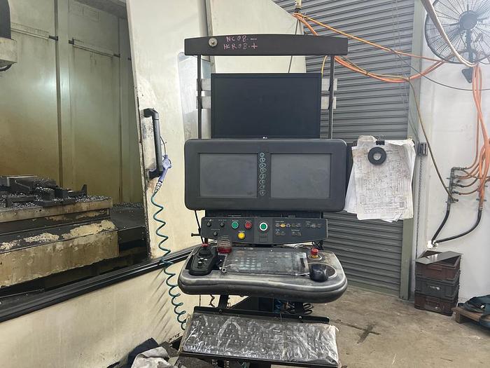 Used HURCO VMX84 Year 2011 Vertical Machining Center 