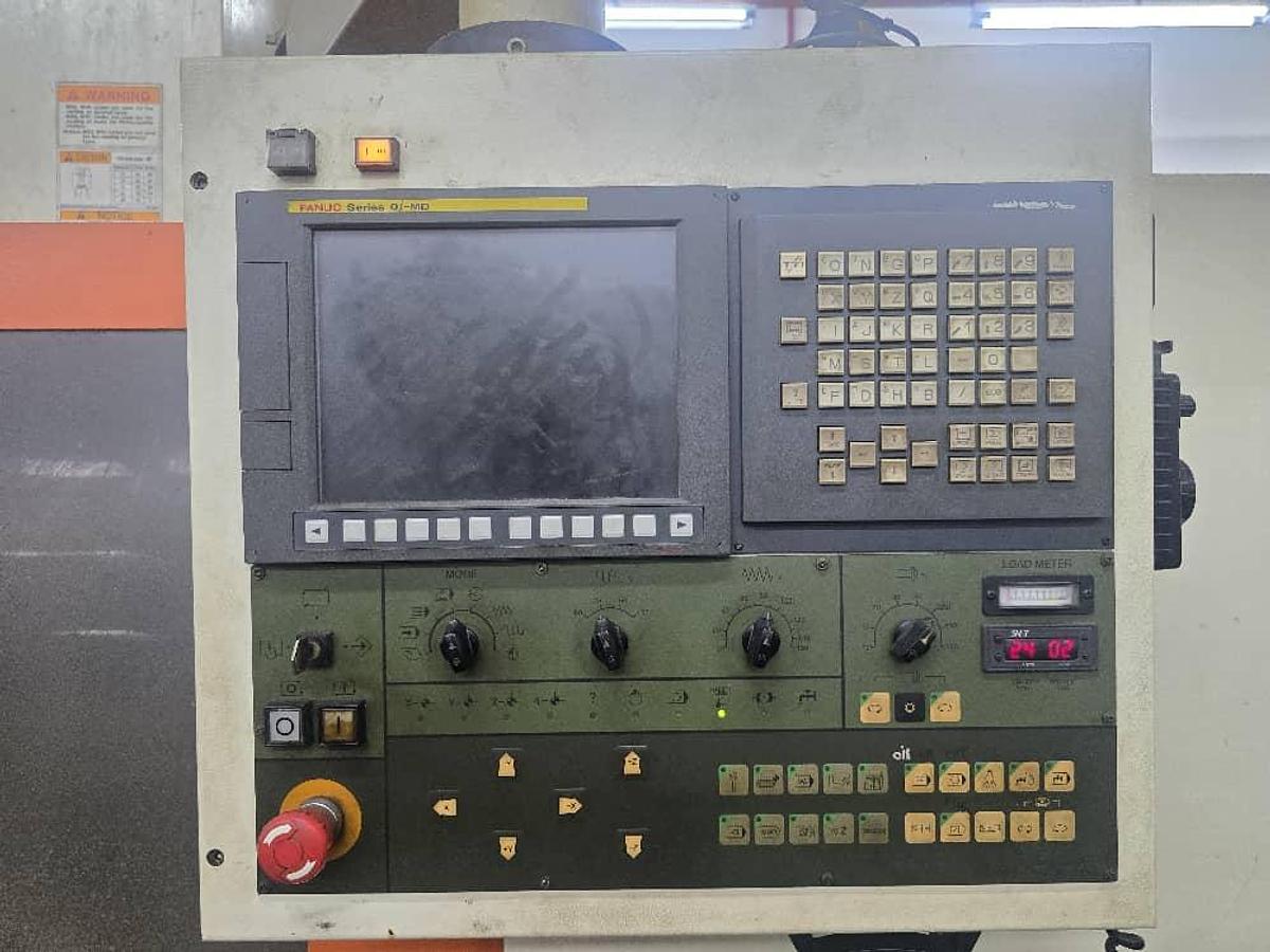 Used Victor Vcenter 130 Vertical Machining Center Year 2013