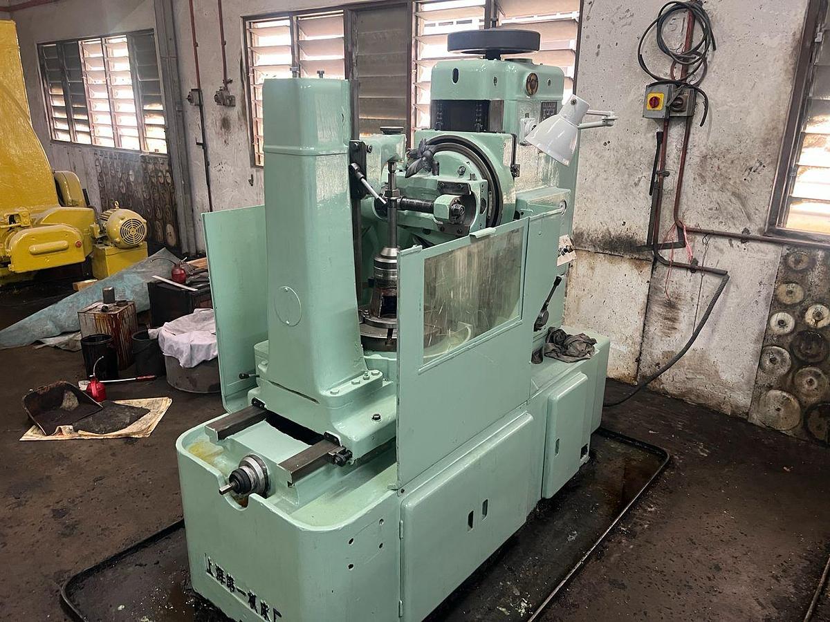Used Japanese Gear Hobbing Machine