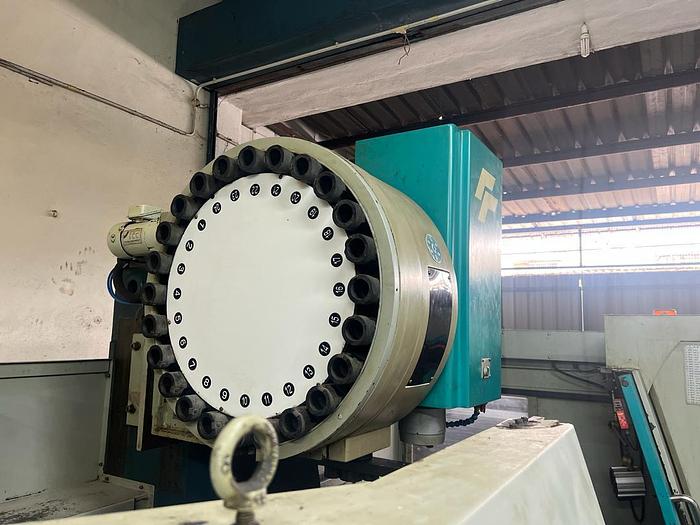Used FEELER FV-1100A Year 2004 Vertical Machining Center