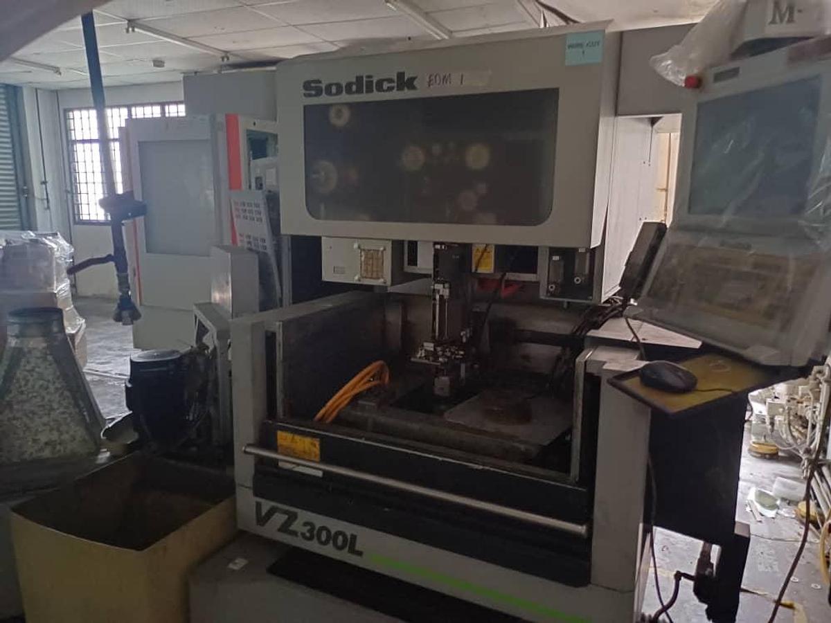 Used Sodick VL300Q Wire Cutting EDM Year 2016