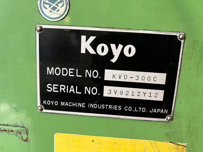 Used KOYO KVD-300C Cylindrical Grinder 