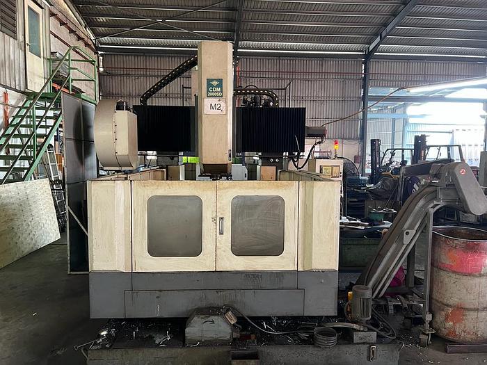 Used CHANG Model CDM-2000SD Year 2011 Double Column Machining Center