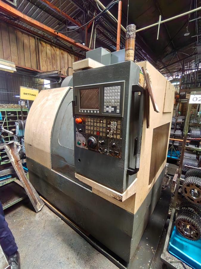 Used Leadwell V30 Vertical Machining Center Year 2006