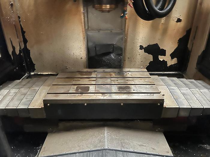 Used FEELER QM-22A Year 2008 Vertical Machining Center