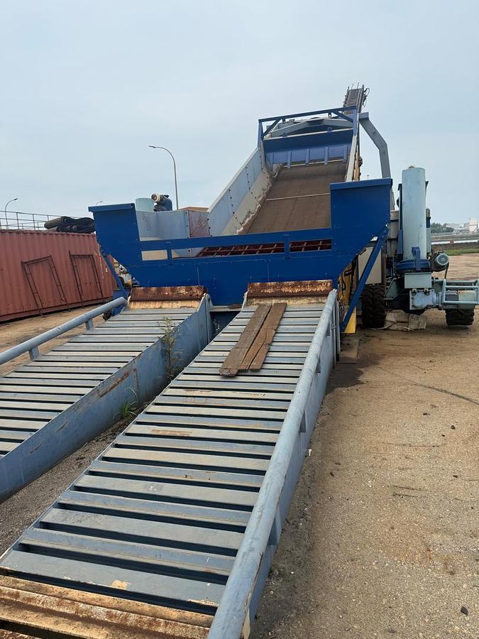 Used Samson Stormajor BF0803W Truck Unloader